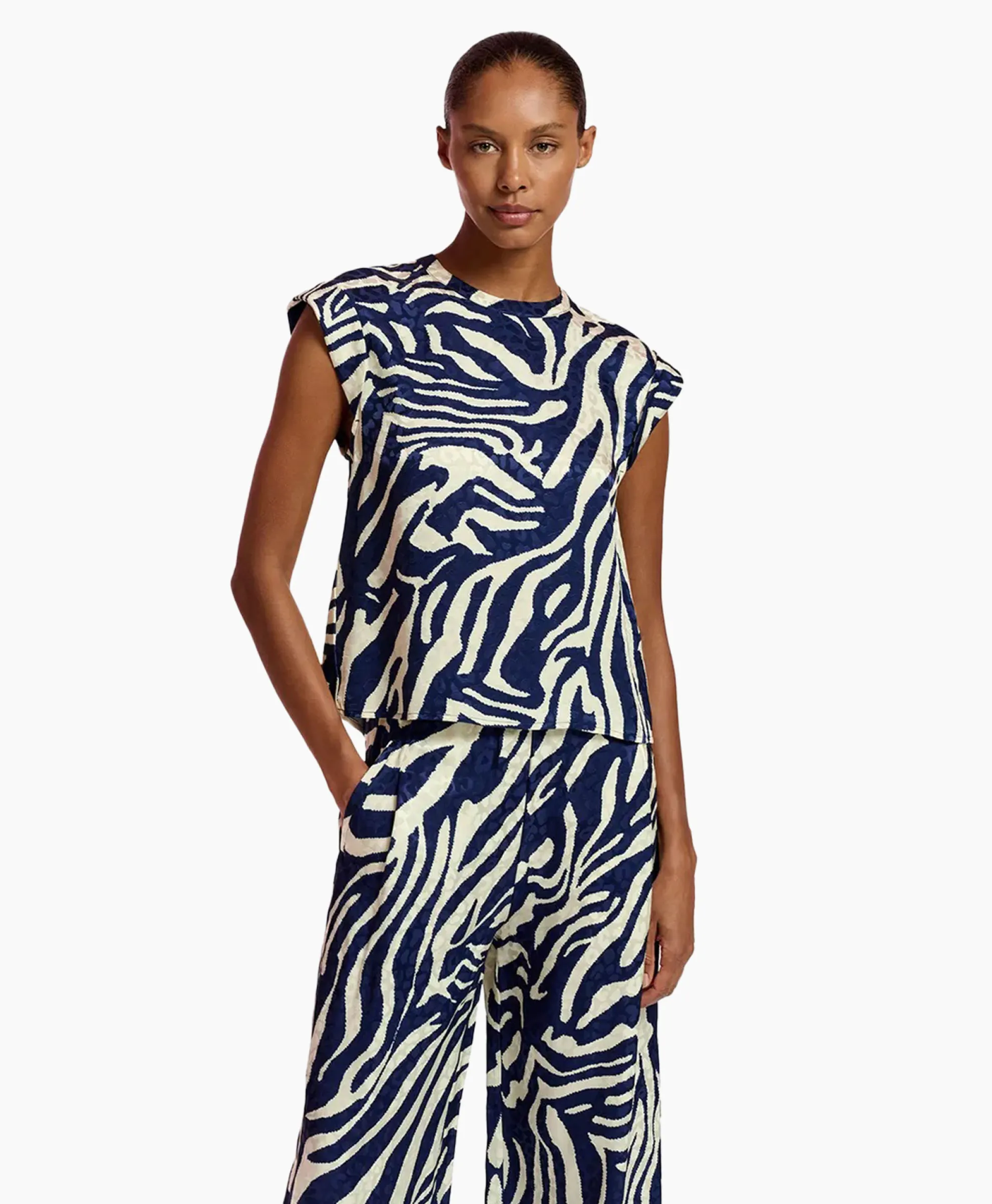 Essentiel Antwerp Top Feebee Blauw