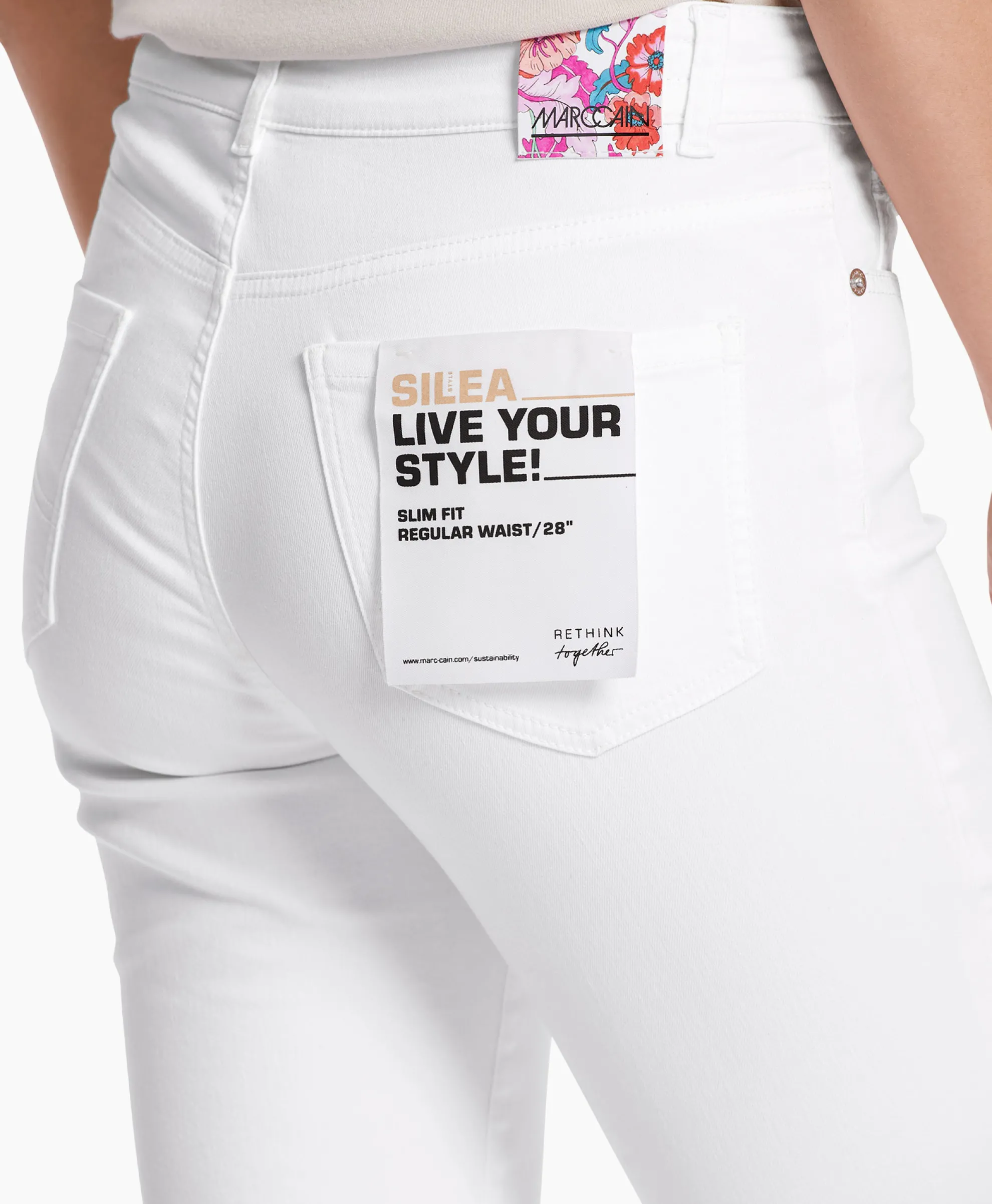 Marc Cain Pants Jeans Wp 82.04 D50 Wit