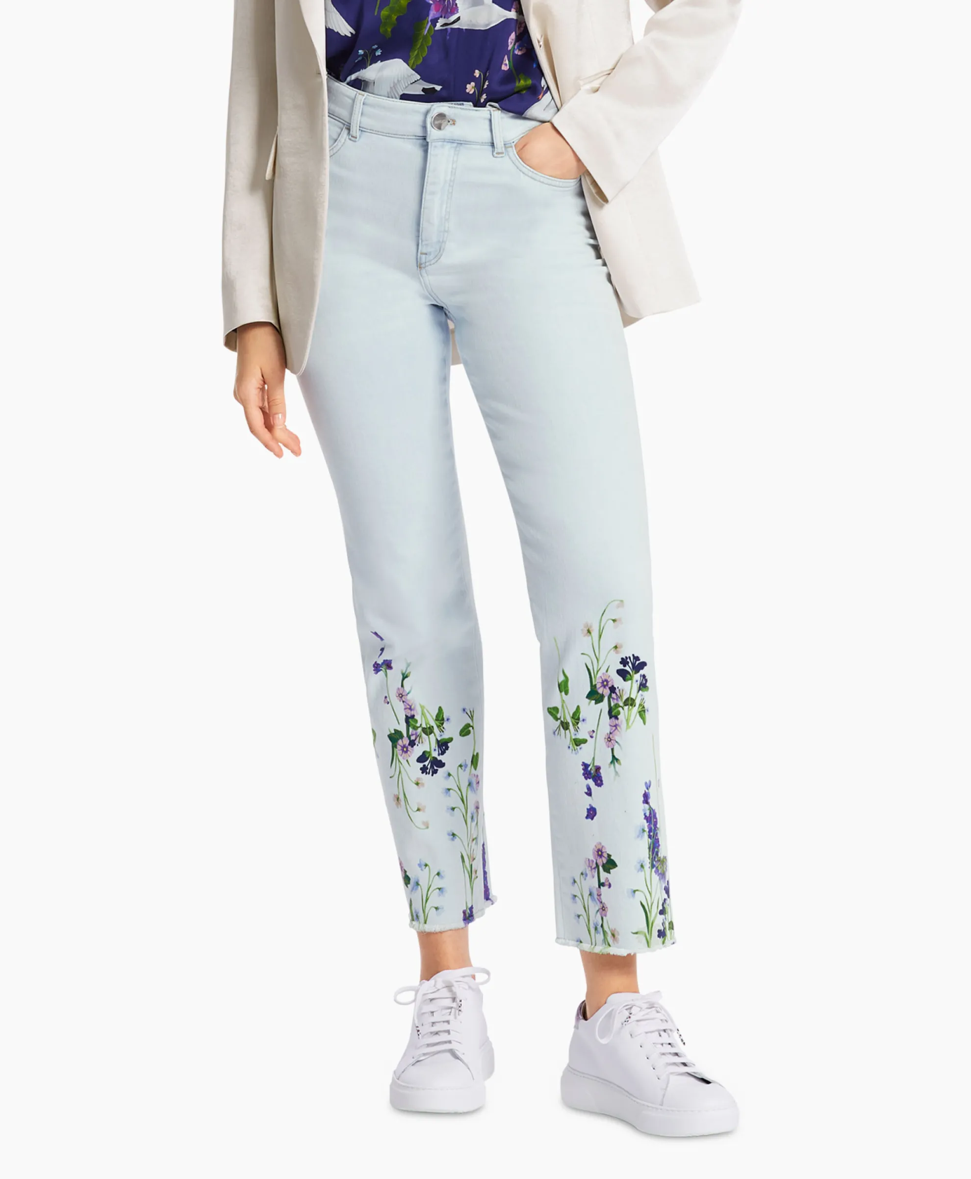 Marccain Collectie Jeans Wc 82.11 D04 Licht Blauw